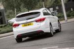 Hyundai i40 Tourer 2014 года (UK)